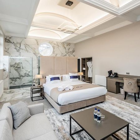 Stay Hotel Хъдърсфийлд Екстериор снимка