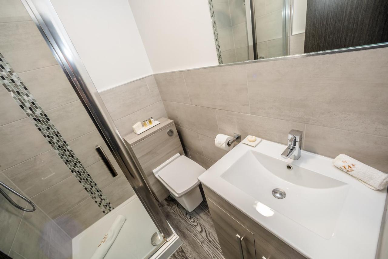Stay Hotel Хъдърсфийлд Екстериор снимка